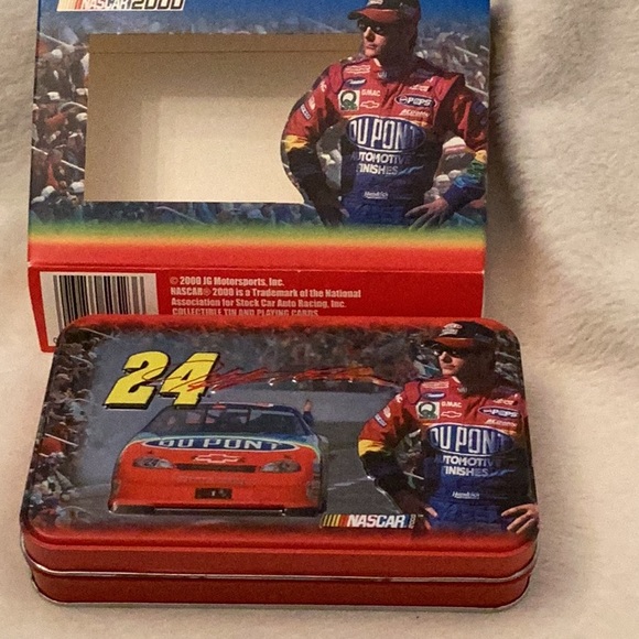 NASCAR Jeff Gordon Collectibles Set of 3 Tin Cards Key Chain Sealed cards - Picture 2 of 10
